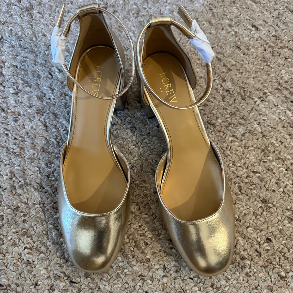 BNIB J. Crew Metallic Gold block heels - size 9.5